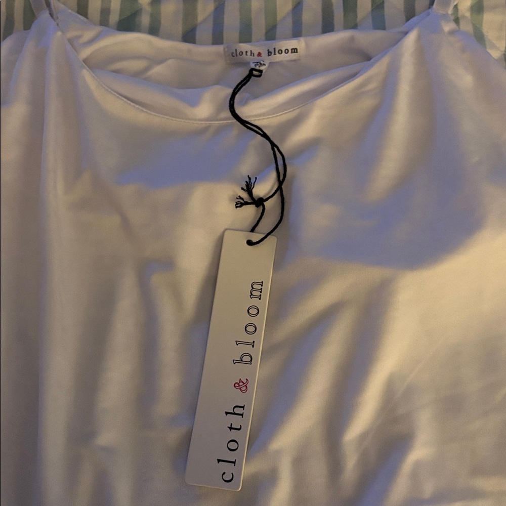 Cloth & Bloom 2-Pack Cami NWT - Picture 9 of 12